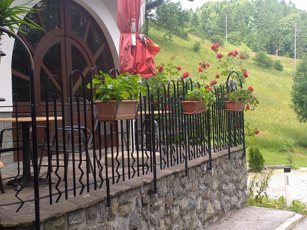 B&B Na Kluk Idrija Exterior foto